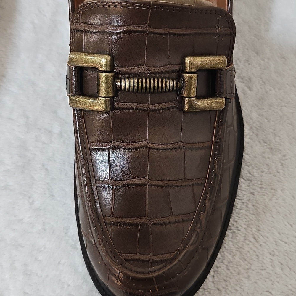 NWT Zodiac Gemma Loafer Pump w Antique Metal Bit 2 1/4" heel Caramel Croc 10M - Picture 10 of 10